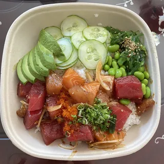 Hawaiian Assorted Poke Bowl