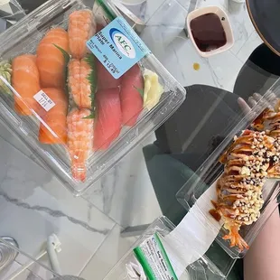 I went to Albertsons' after and it was delicious. Look at the salmon.