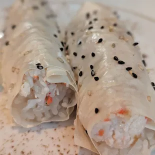 Baked crab handrolls