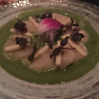 Hokkaido Scallop Sashimi