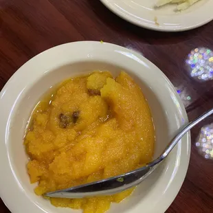 Halwa (sweet semolina)