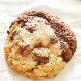 The perfect keto chewy chocolate chip Brookie