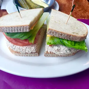 Tuna on rye with cheddar, lettuce and tomato