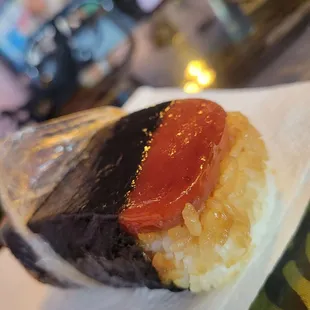 Spam musubi