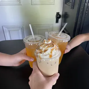 2 Peach mango Italian sodas and a caramel latte