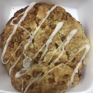 Oatmeal Scottie scone- delish!