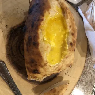Khachapuri Adjaruli