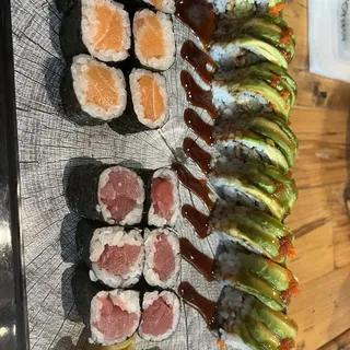 Tuna Raw Roll