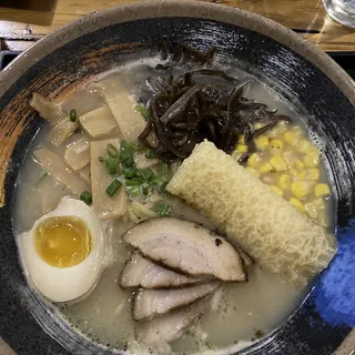 Tonkotsu Black Ramen