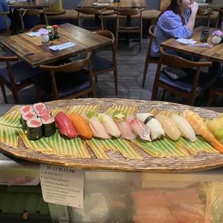 Sushi Deluxe