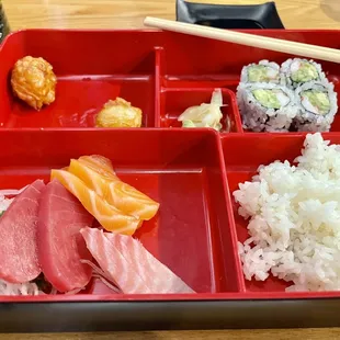 Sashimi bento box