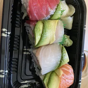 Rainbow roll 11.95
