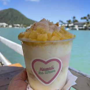 5/2023 large pineapple lychee limited flavor $12.50
