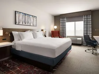 Hilton Garden Inn Visalia