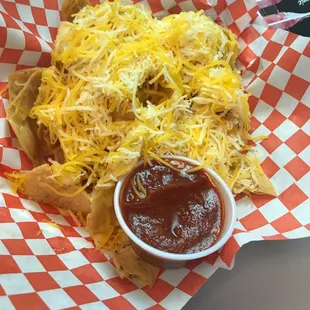 Strips and cheese!  Miss the Strips &amp; Cheese from HB? Then order this!  1 huge difference... freshly fried strips!