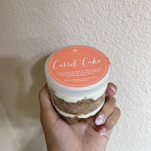 The yummiest carrot cake in a jar!
