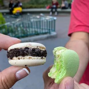 Oreo cheesecake and peppermint macarons