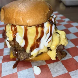 Special Burger they had with pulled pork and Mac &amp; cheese added! Delicious: not on the menu unfortunately.