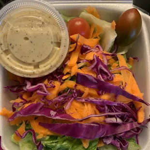 Unexpected salad, with nice dressing. I guess it came with my entree
