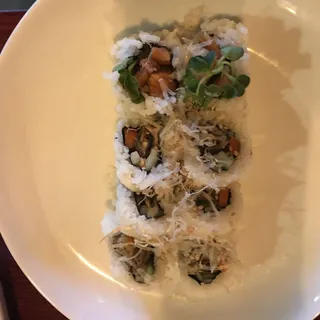 Salmon Skin Roll
