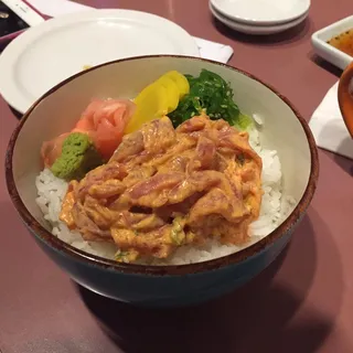 Spicy Salmon Don