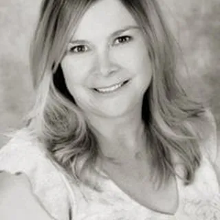 Laura K.