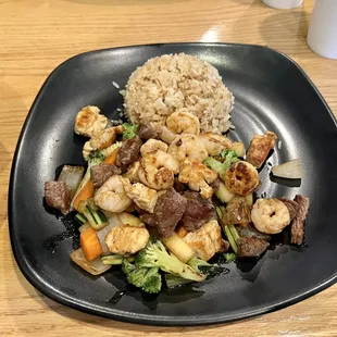 Kazu Hibachi