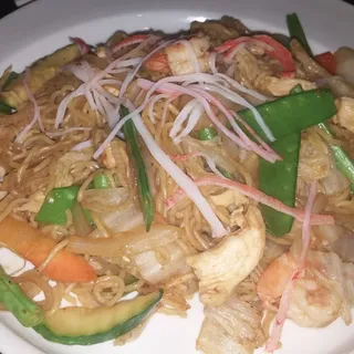 Lunch Seafood Yaki Udon