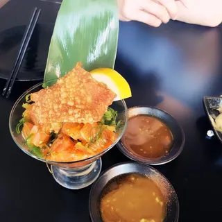 Salmon Poki Salad Plate