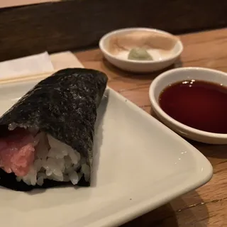 Nozawa's 6-Hand Roll