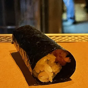6-Hand Roll