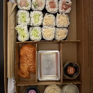 To go sushi rolls