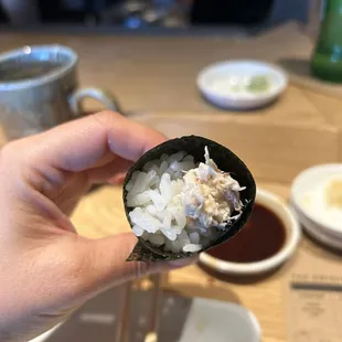 Crab hand roll