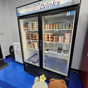 Cold drinks and pre-packed poke
