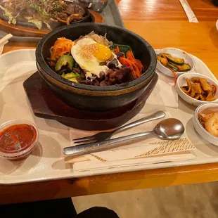 Dolsot Bi Bim Bap