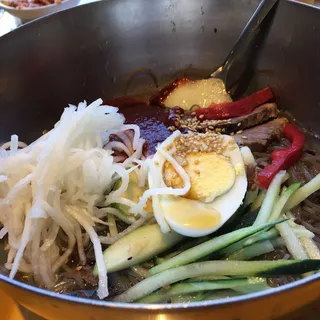 24 Bi Bim Naeng Myeon