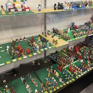Mini Figs