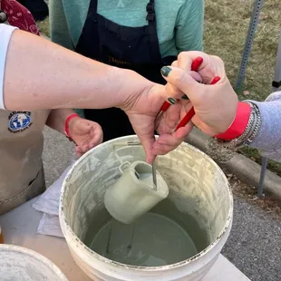 Glazing during Raku Event