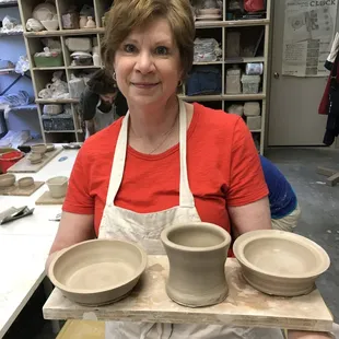 KC Clay Guild pottery throwing class
