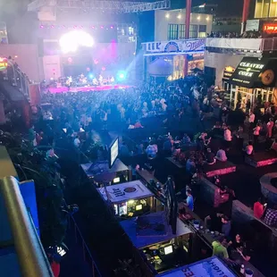 KC Live! Block on a Friday night.