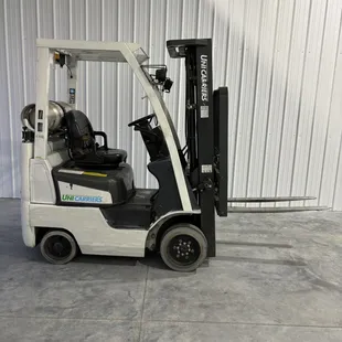 FORKLIFT