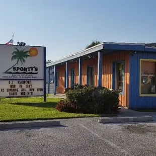 Sportys On The Beach