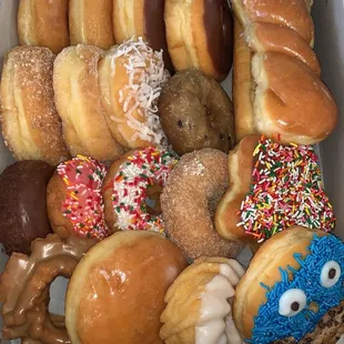 Yummy donuts for me!!! Ok, I'll share.