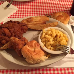 Broasted Chicken, Broasted Wedges &amp; Mac Cheese