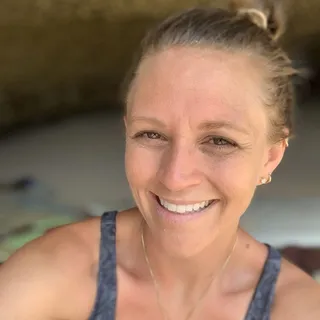 Nicole O.