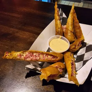 Reuben Egg Rolls
