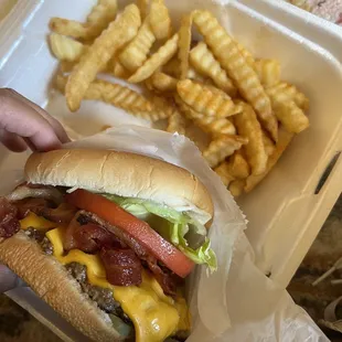 Kearny burger without the pimento cheese