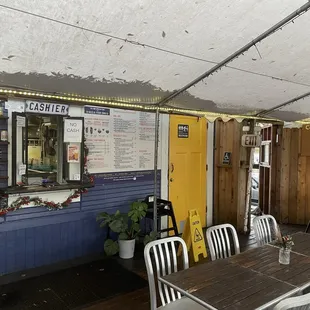 Window to order and inside area