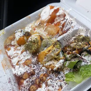 Chicken Kobida Plate with chick peas and potatoes