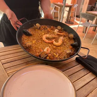 Seafood paella minimum 2 orders PP/ Paella marisco minimo 2 raciones PP